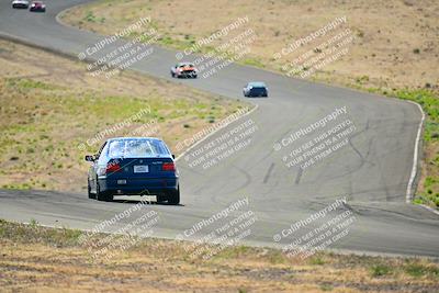 media/May-04-2025-Lucky Dog Racing (Sun) [[21629467aa]]/Turn 6 (910-930am)/